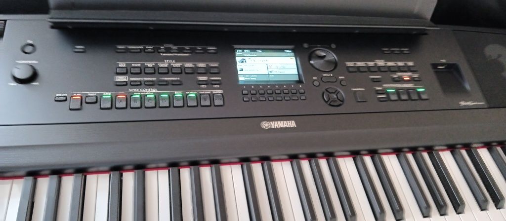 Sprzedam koncertowe profesjonalne pianino cyfrowe Yamaha za 4600 zł