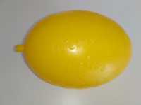 Duże żółte jajko wielkanocne na wodę śmigus dyngus dla dzieci
Nowe j