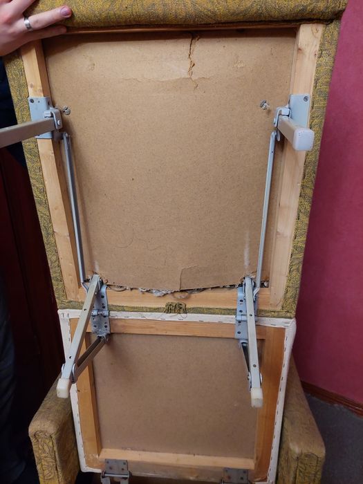 Розкладне КРІСЛО Терміново ! Диван/ліжко