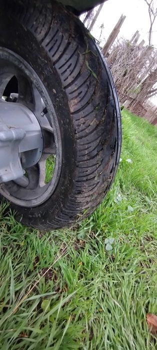 Продам скутер Suzuki Avenis 150