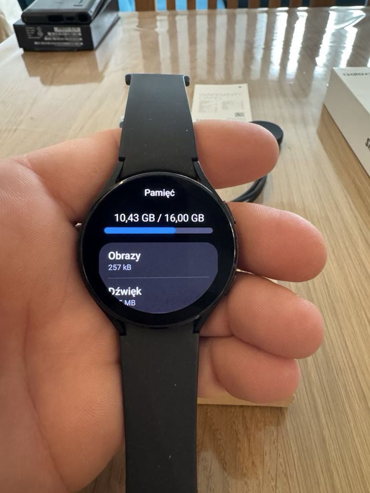 Sprzedam Samsung Galaxy Watch 4 SM-R870 44mm Bluetooth/Wi-Fi/GPS