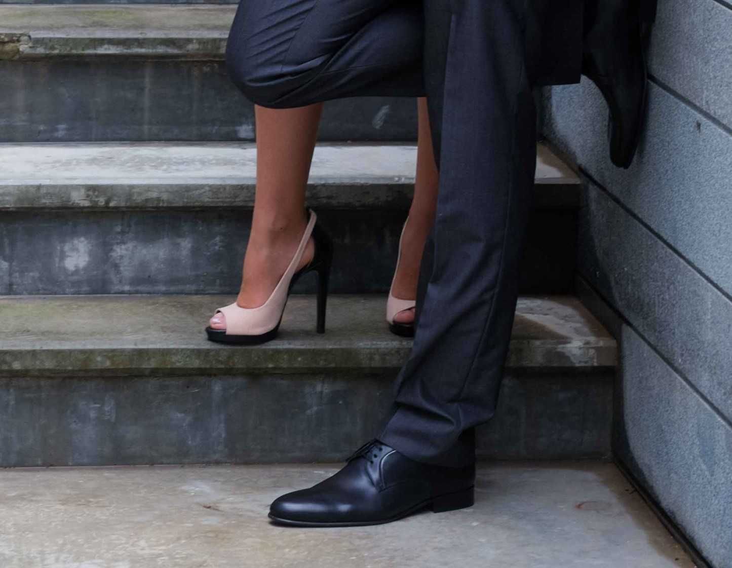 Sapatos salto alto compensado, preto e nude, Zara, 35