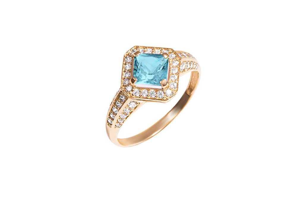 Кольцо из красного золота с топазом и фианитами