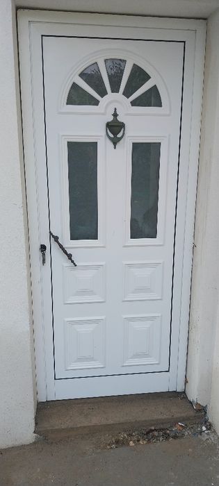 Porta exterior aluminio com aro