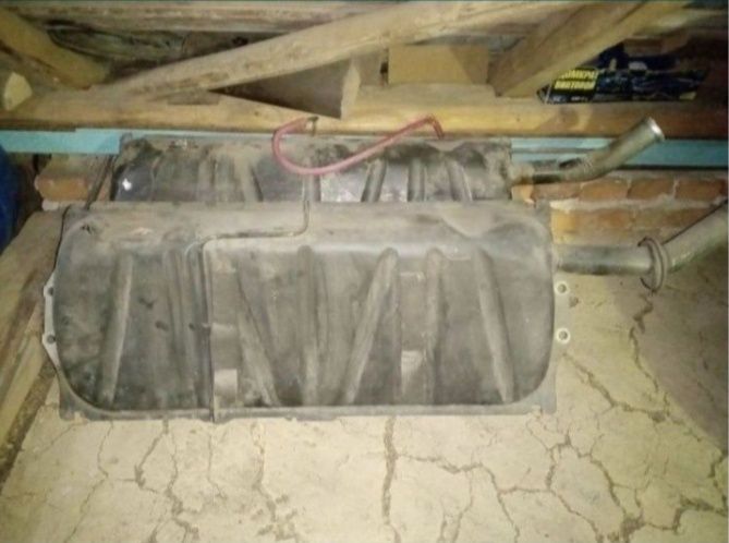 Мерседес 123 Кузовні деталі