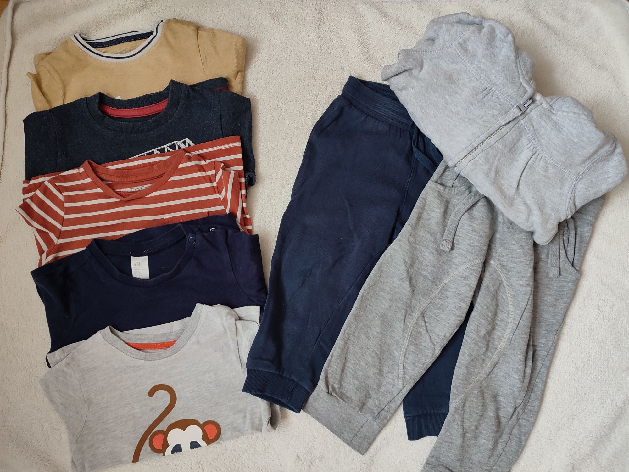 Zestaw paka spodnie bluzki bluza 80 86