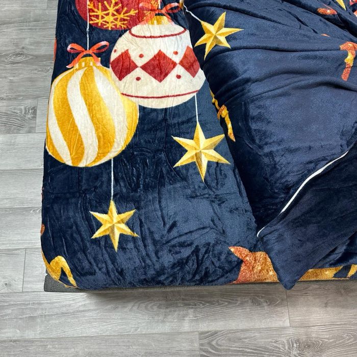 Велюрова постільна білизна на резинці з новорічними малюнками