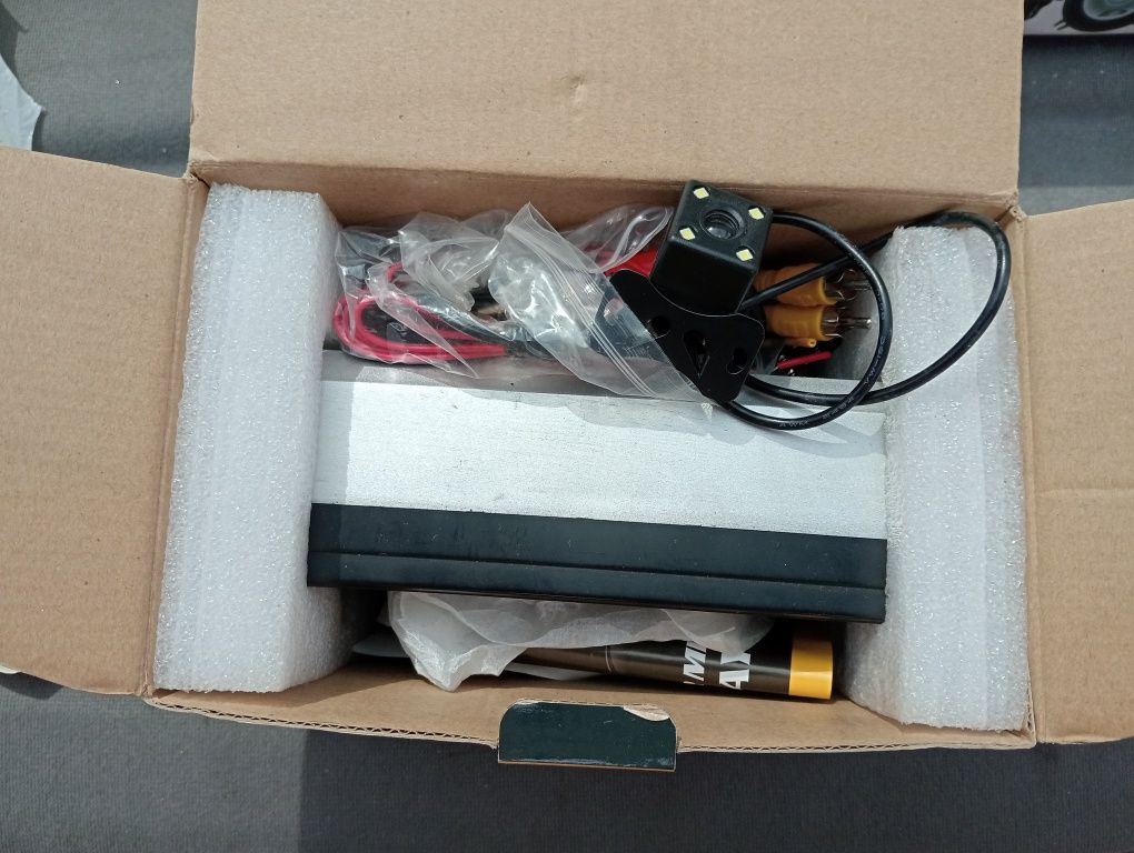 Rádio Android colunas e amplificador