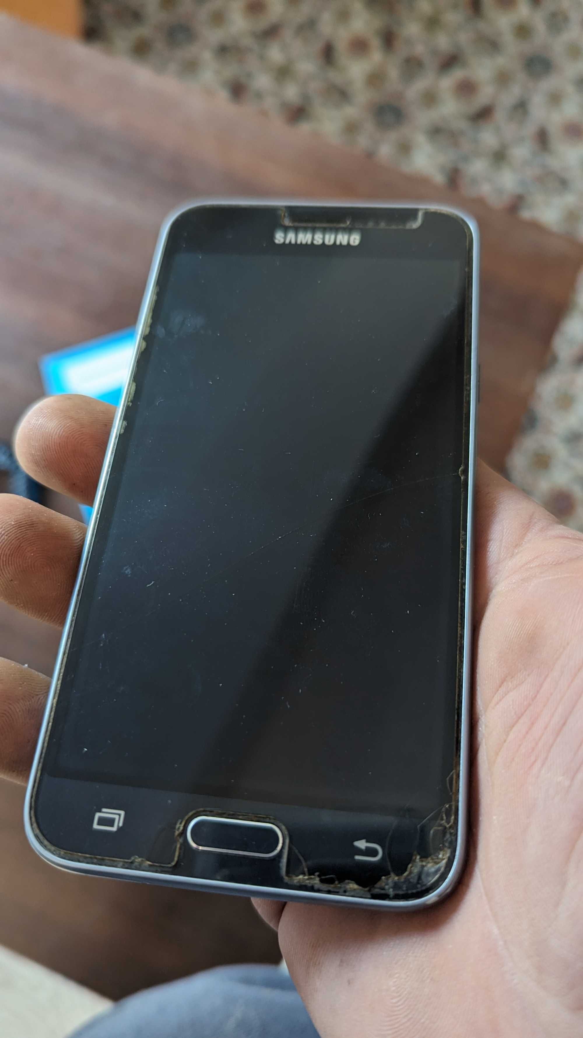 Samsung Galaxy J3 Dual SIM (não liga)