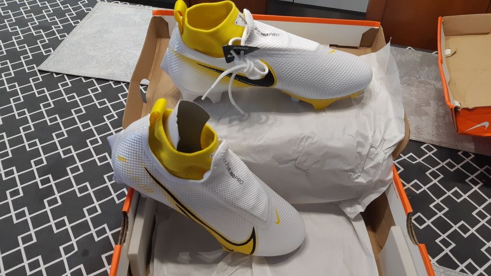 Buty do futbolu amerykanskiegoNike VAPOR EDGE PRO 360