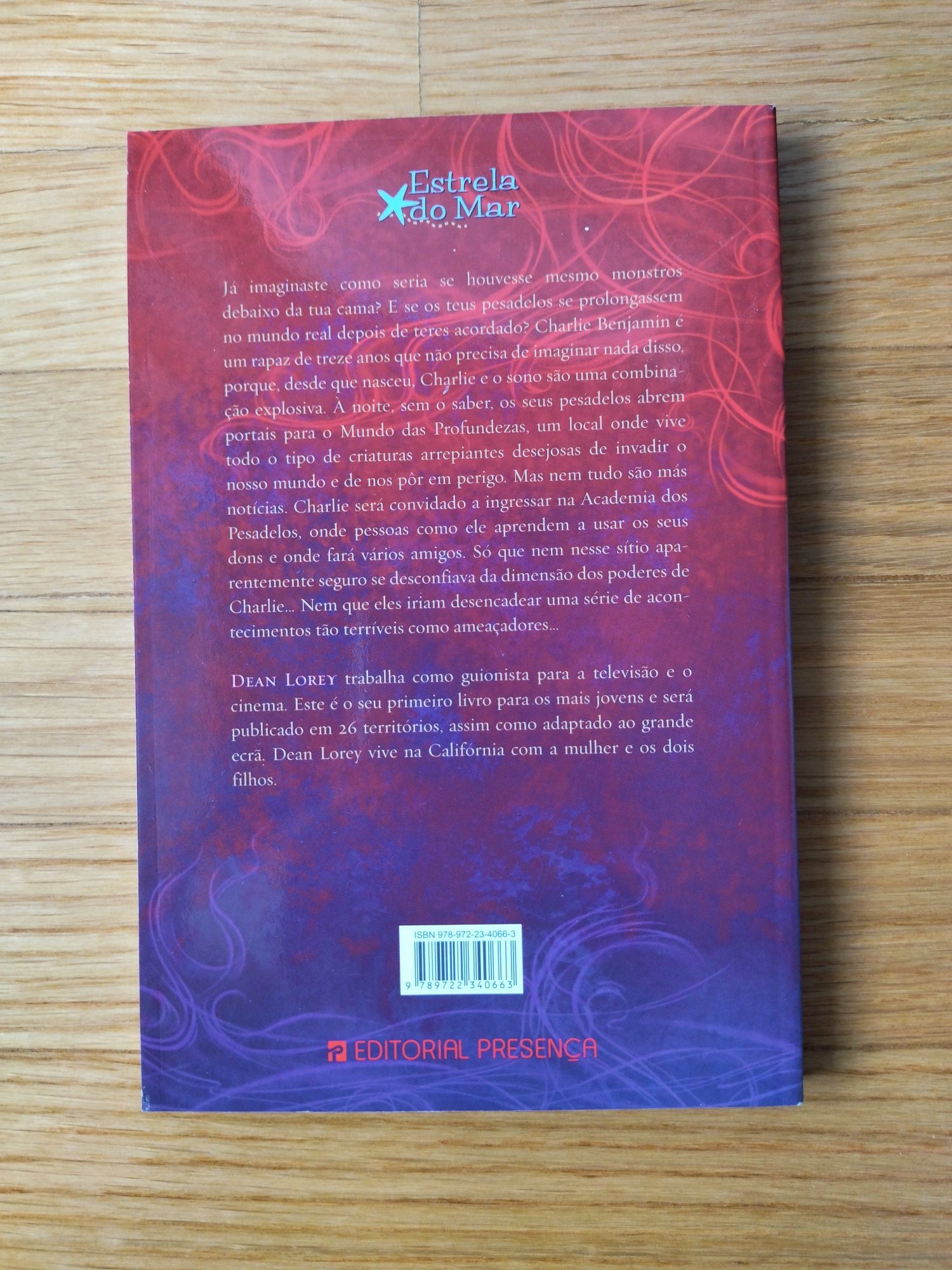 Livro A Academia dos Pesadelos