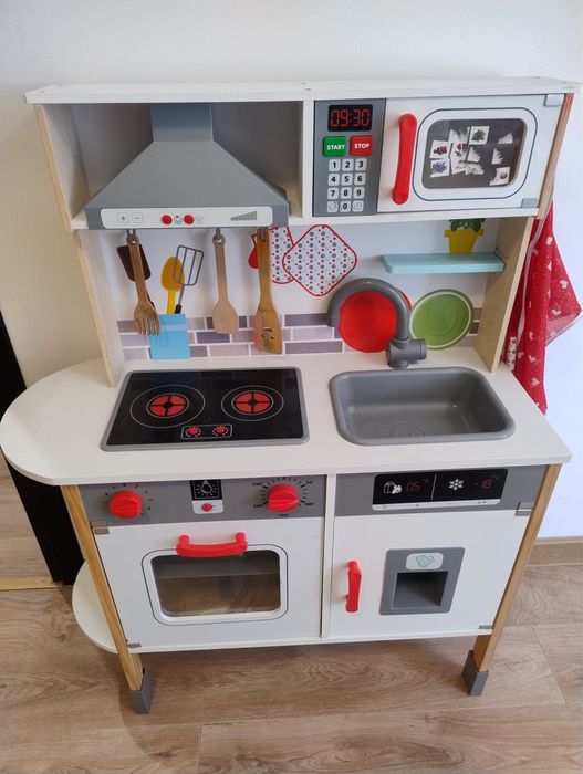 Sprzedam Kuchnie dzieciecą z Lidla