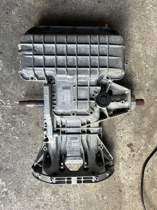 Miska olejowa MERCEDES BENZ W211 E500 4MATIC/W220 S500 4MATIC