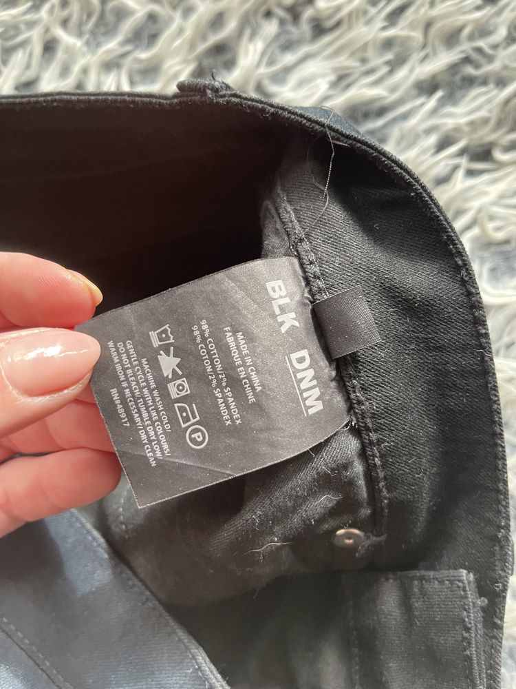 Jeansy woskowane czarne granat BLK DNM roz 28 nowe wysoki stan
