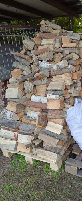 Sprzedam drzewo 3 lata sezonowane suche