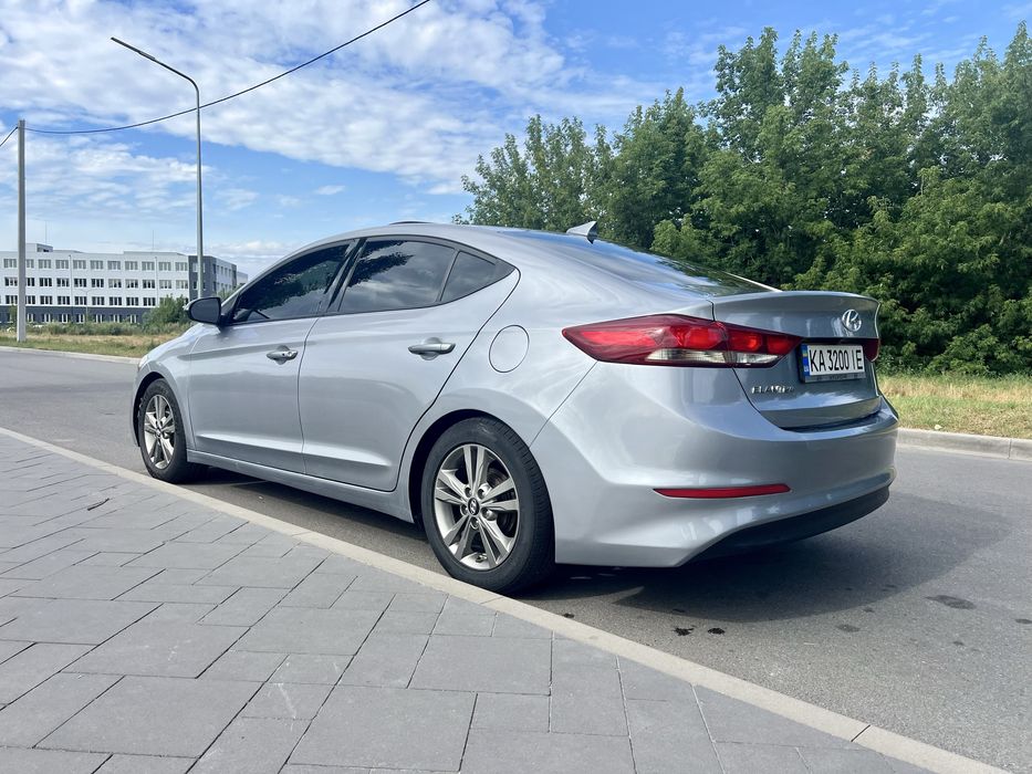 Продам Hyundai Elantra AD 2017