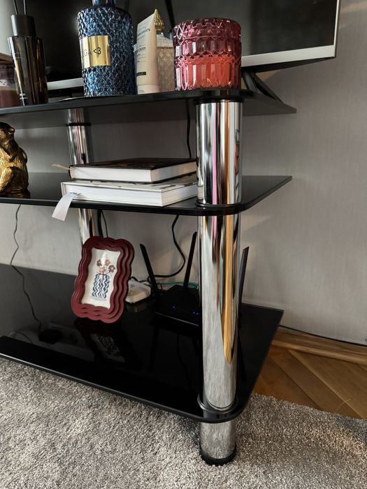 Тумба столик під телевізор скляна чорна