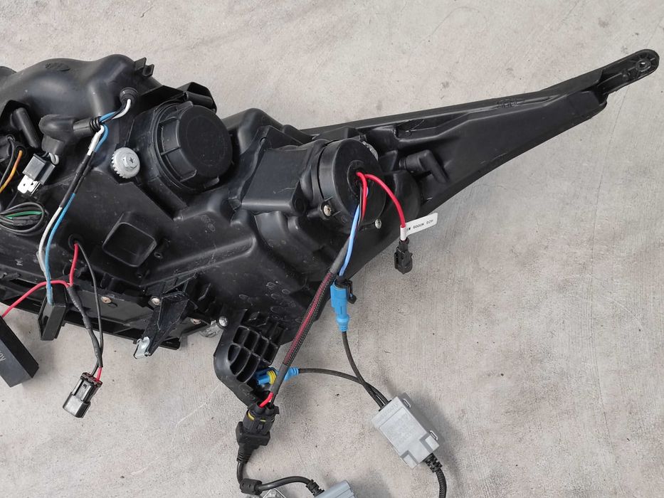 Faróis e piscas LED - frente e trás Chevrolet Cruze 2009