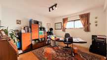 Conjunto escritório com mesa e modulo de moveis arquivo