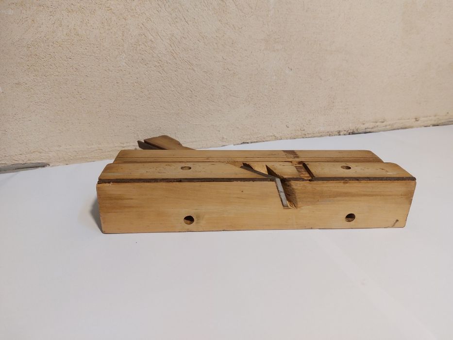 Strug stolarski niekompletny drewniany