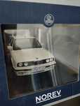 Модель автомобіля BMW 3 NOREV 1/18