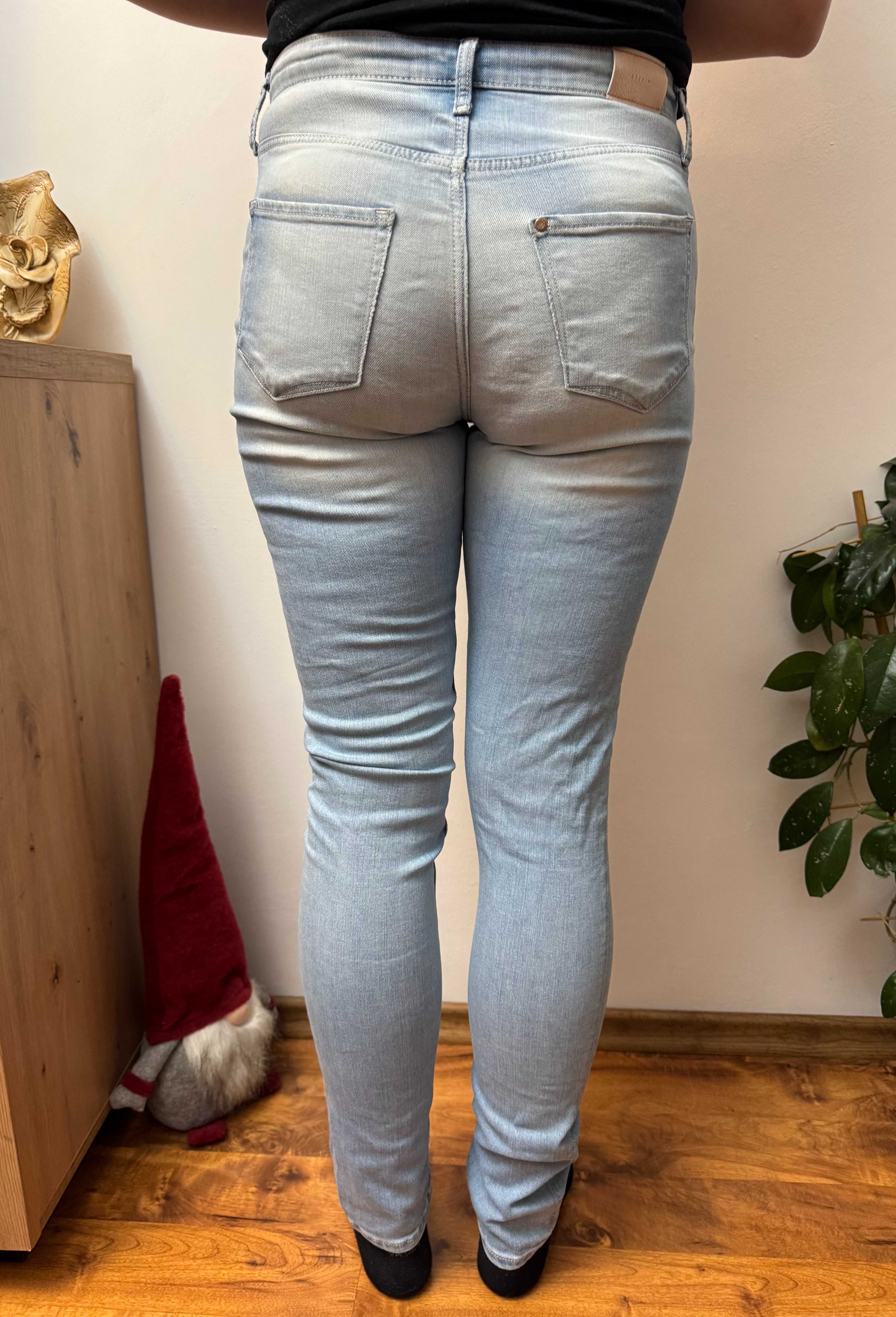 Spodnie jeansowe jeansy stretch skinny fit high waist HM rozmiar S 36
