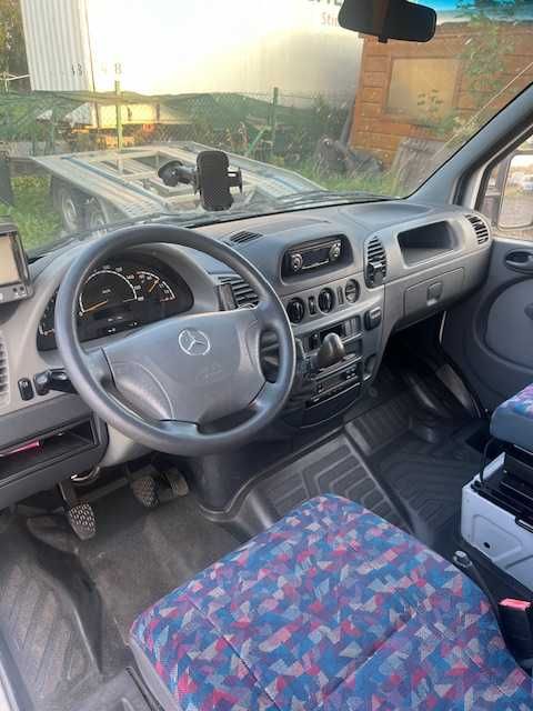 Mercedes Sprinter 313 z Niemiec 4 osob  kamper camper suchy bez zalań