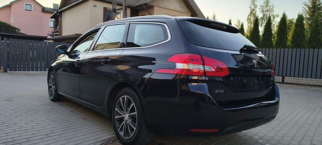 Peugeot 308 SW 2015r 1.6 blueHdi, panorama, full LED,  navi, kamera,