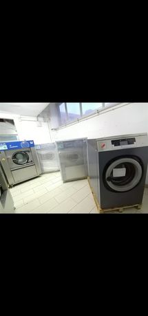 Máquina de lavar e secar roupa industrial ou Self service