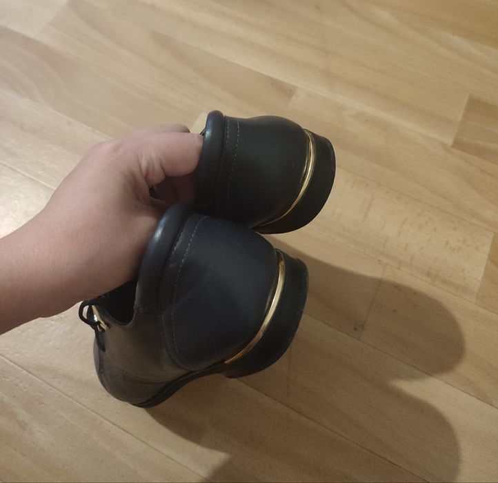 Продам туфли натуральная кожа женская весна -осень р 36