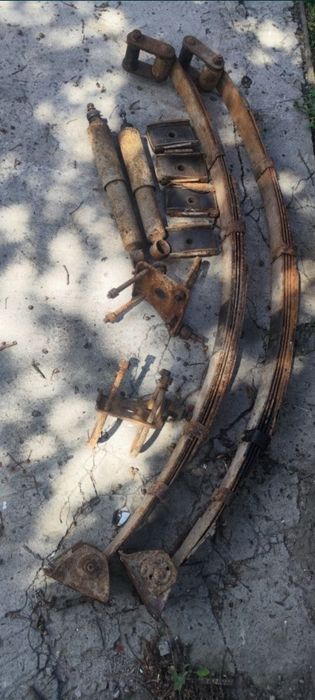 Стремянки серьги площадки для рессор