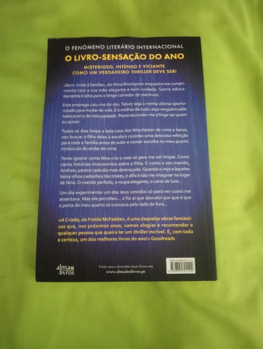 Livro a criada novo