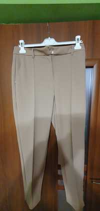 Spodnie beżowe rozmiar L