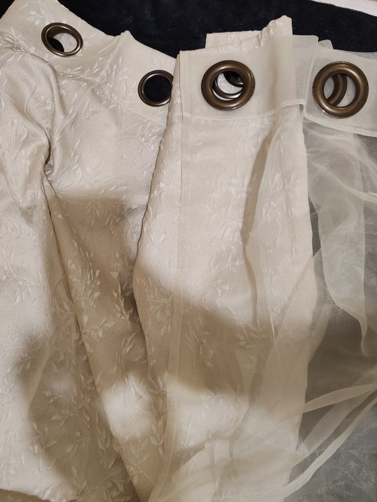 Conjunto de 3 cortinados cor creme bege pérola com argolas