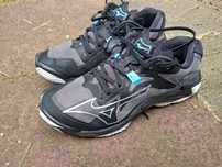 halówki do siatkówki do piłki ręcznej Mizuno Wave Lightening Z8 r. 41
