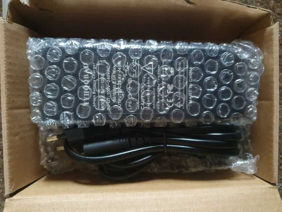 Зарядний пристрій 29.4V, Вольт-4 Ампера  7s Li-ion