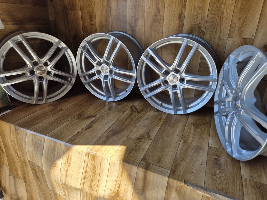 Alufelgi Dezent 19cali 5x112 et45 8j 57,1 Audi VW Seat skoda