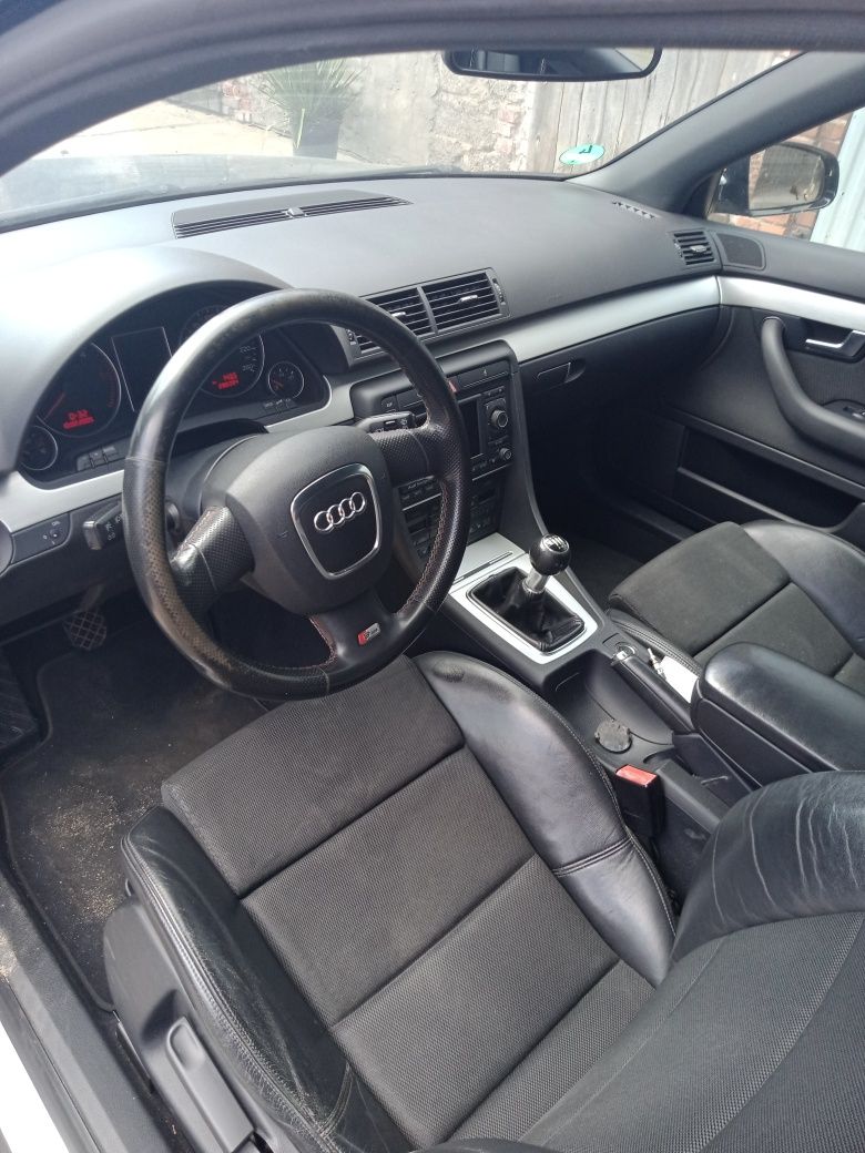 Audi a4b7 2.7 TDI V6 s line