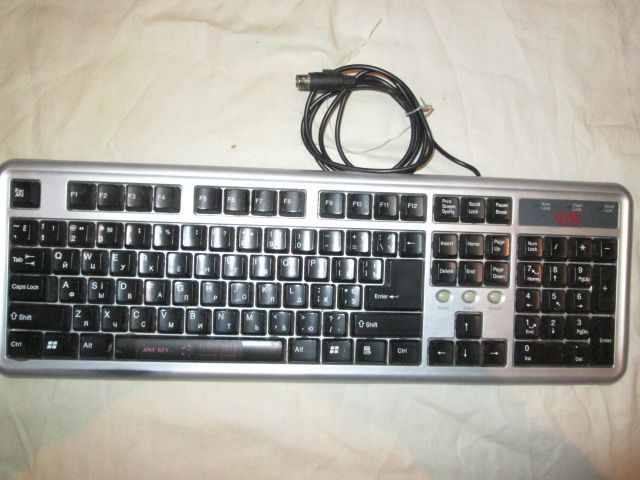 Клавиатура 4U model KB-1906 PS2, mini-DIN.