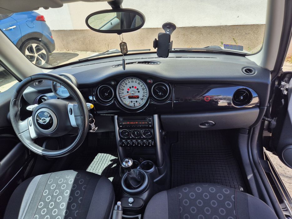 MINI one 2005 r 1.6 benzyna