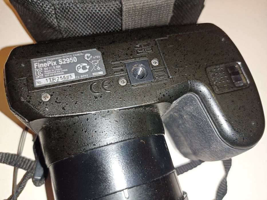 Fujifilm FinePix S2950 – Câmara digital