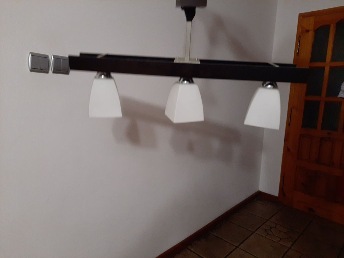 Lampa pokojowa 3 kloszowa