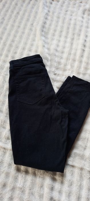Czarne spodnie jeansy GAP denim High Rise rozmiar S/26