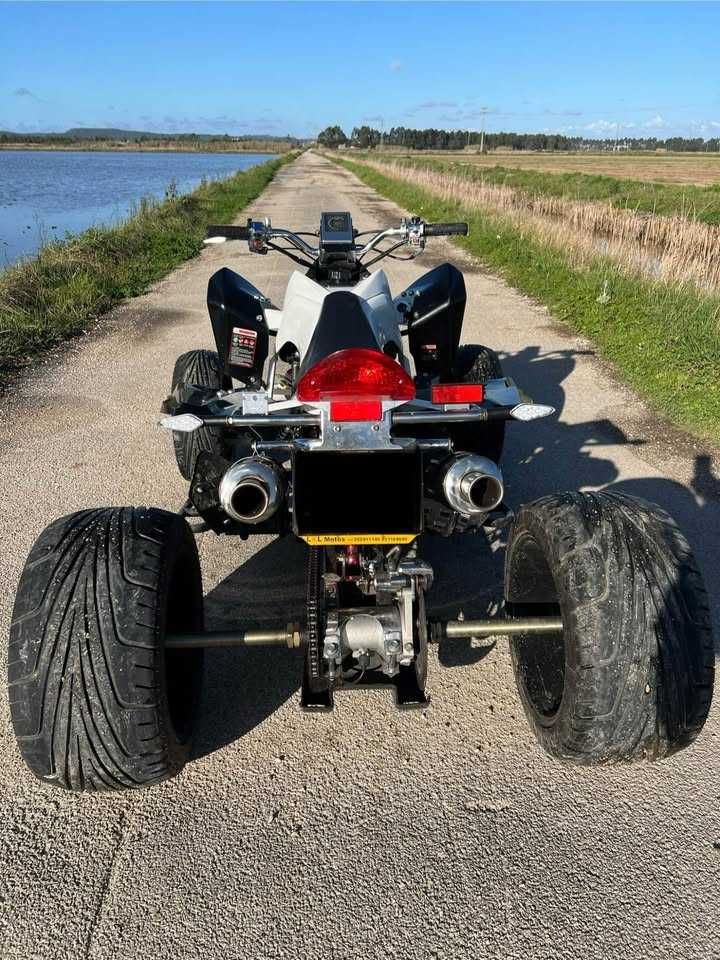 Moto 4 250cc SuperMotard