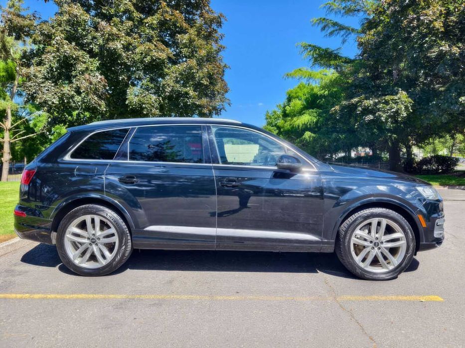 Audi Q7 quattro Prestige      2017