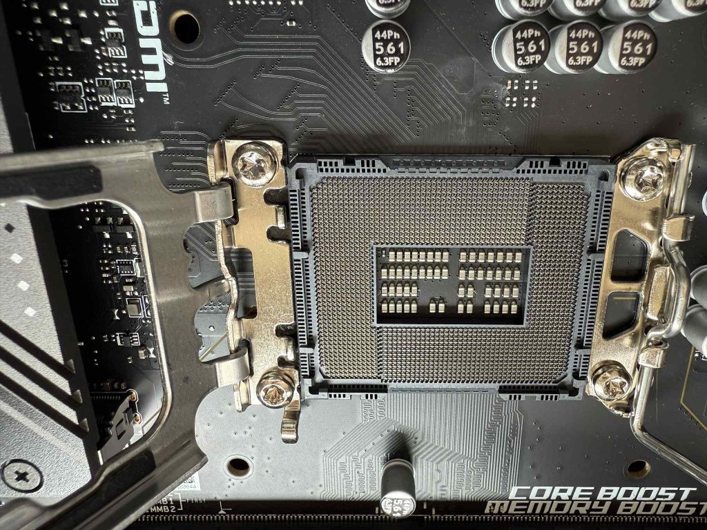 Intelcore i5-14600KF + MSI B760 WiFi + AK620 + Gungnir 110R – zestaw
