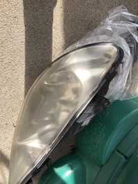 Lampy przednie peugeot 206