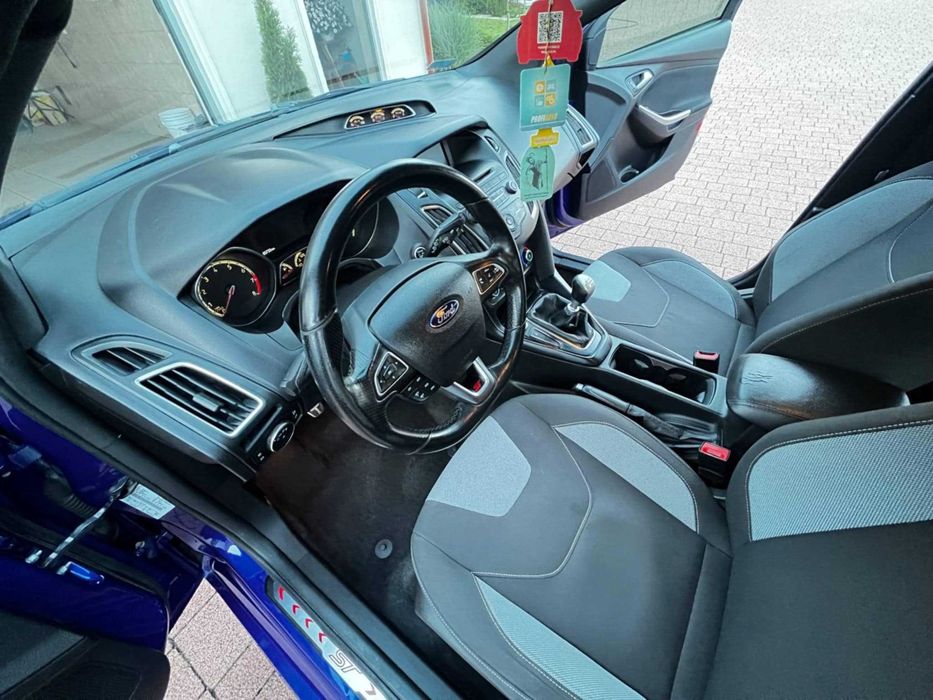 Ford Focus ST 2.0 EcoBoost