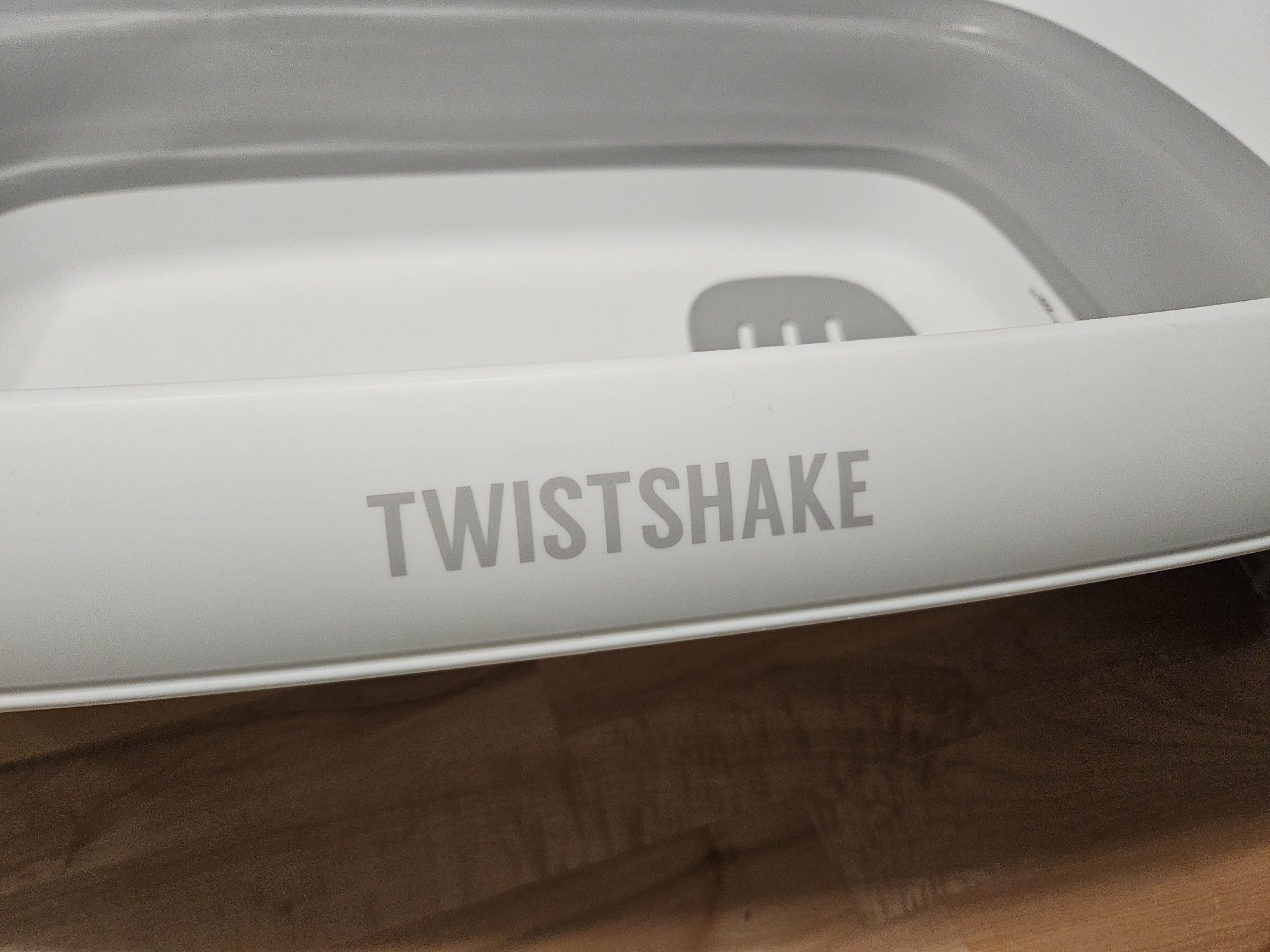 Wanienka Twistshake