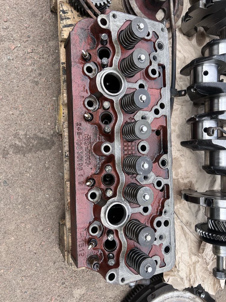 Колінвал Д 245.7 Паз,Газ 3309 Валдай блок головка